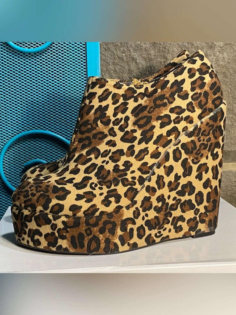 NIB Leopard print platform ankle booties,EU 40,US 9